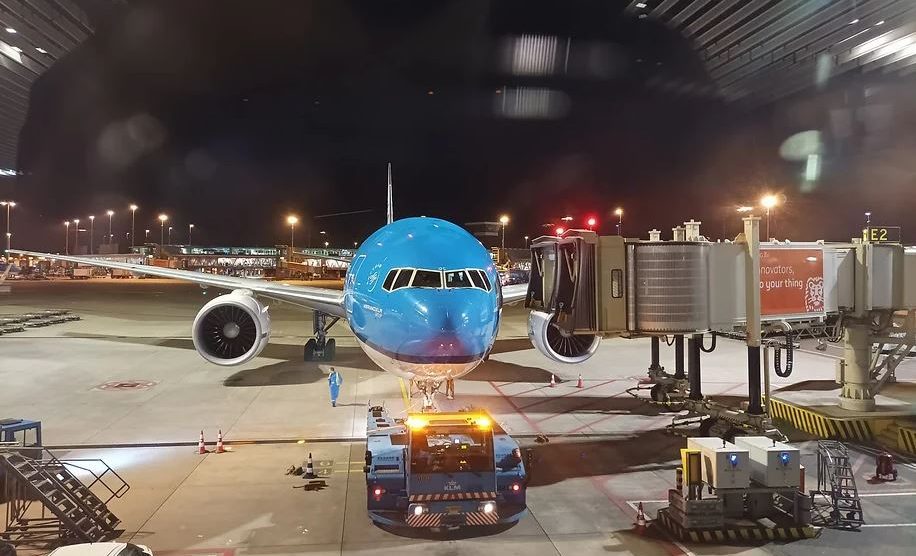 KLM Royal Dutch Airlines: Zagreb – Amsterdam – Zagreb