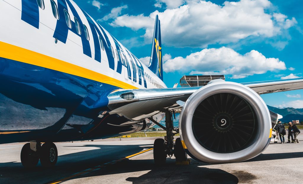 Ryanair pokušao naplatiti 90 eura putnicima s dva pekarska proizvoda na letu