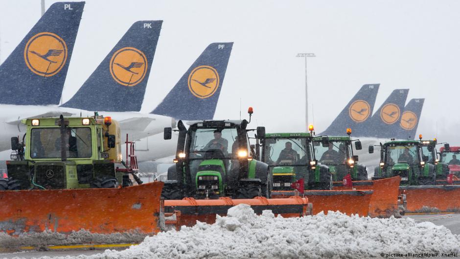 Obilan snijeg u Munchenu, otkazani svi letovi
